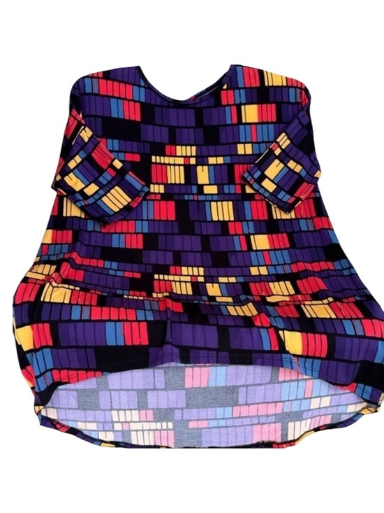 LuLaRoe Tops - Lularoe EUC Women’s Multicolor‎ Geometric Irma sz S Bundle and save!